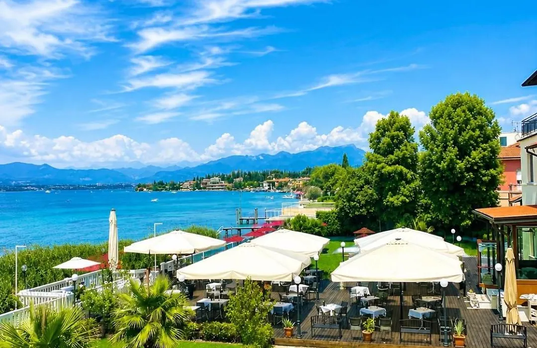 Hotel Villa Trieste-1